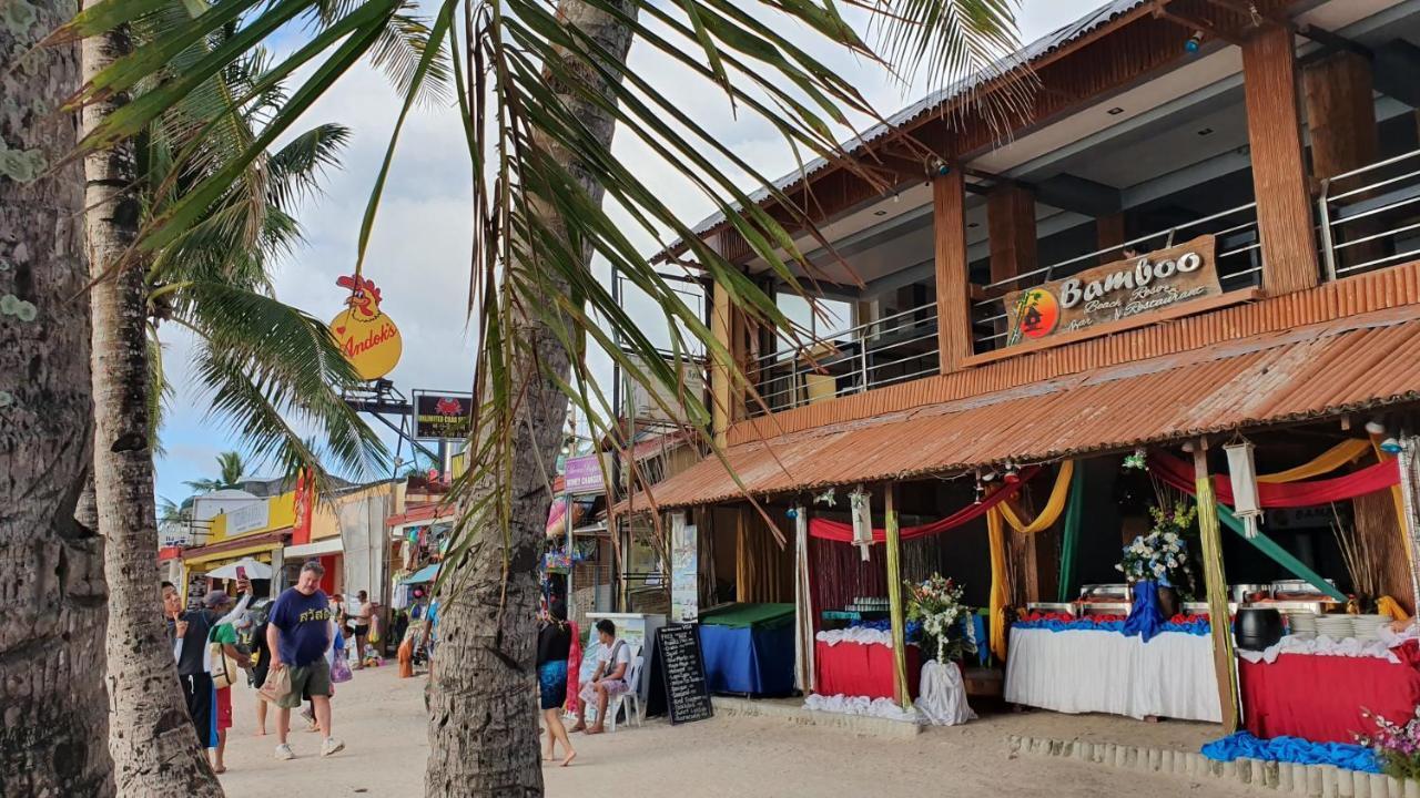 Bamboo Beach Resort & Restaurant Manoc-Manoc Bagian luar foto